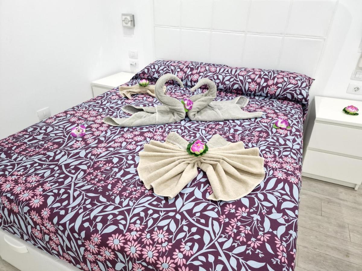 Luxury San Marino Apartment & Pool View Los Cristianos  Εξωτερικό φωτογραφία