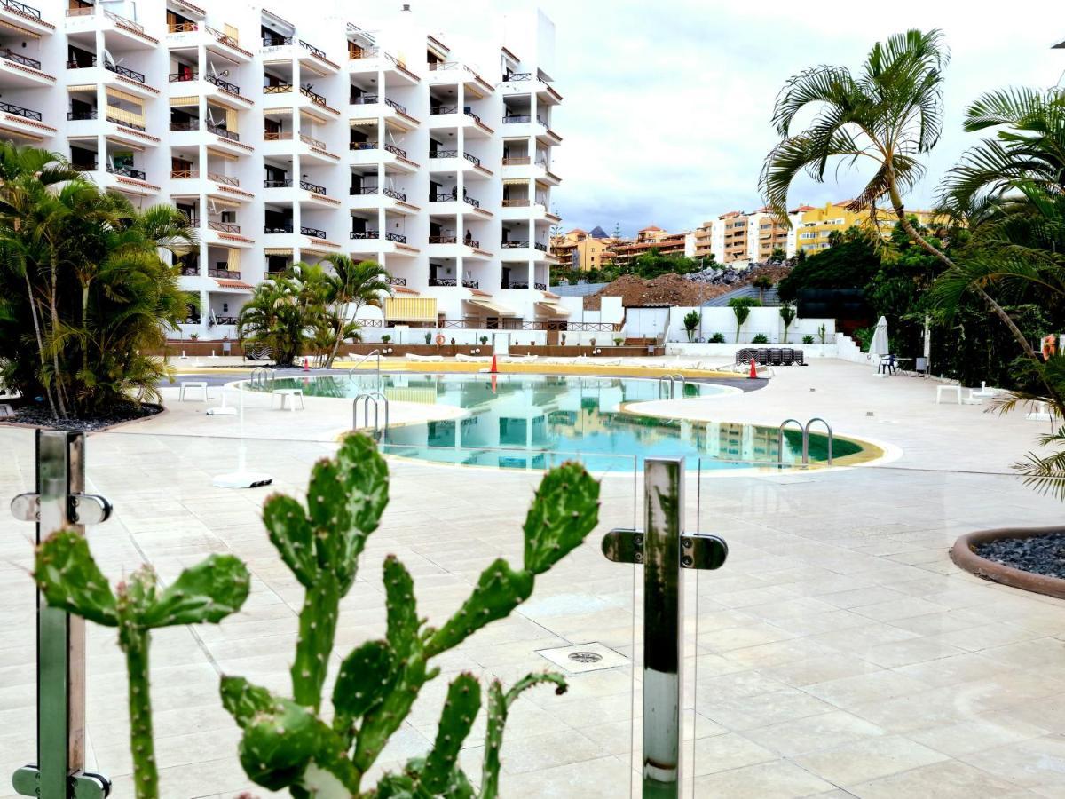 Luxury San Marino Apartment & Pool View Los Cristianos  Εξωτερικό φωτογραφία