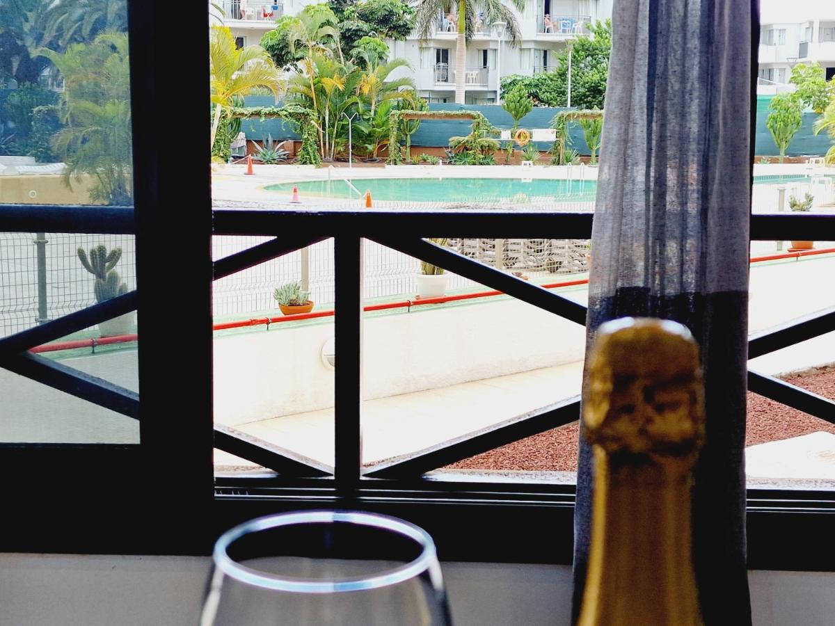 Luxury San Marino Apartment & Pool View Los Cristianos  Εξωτερικό φωτογραφία
