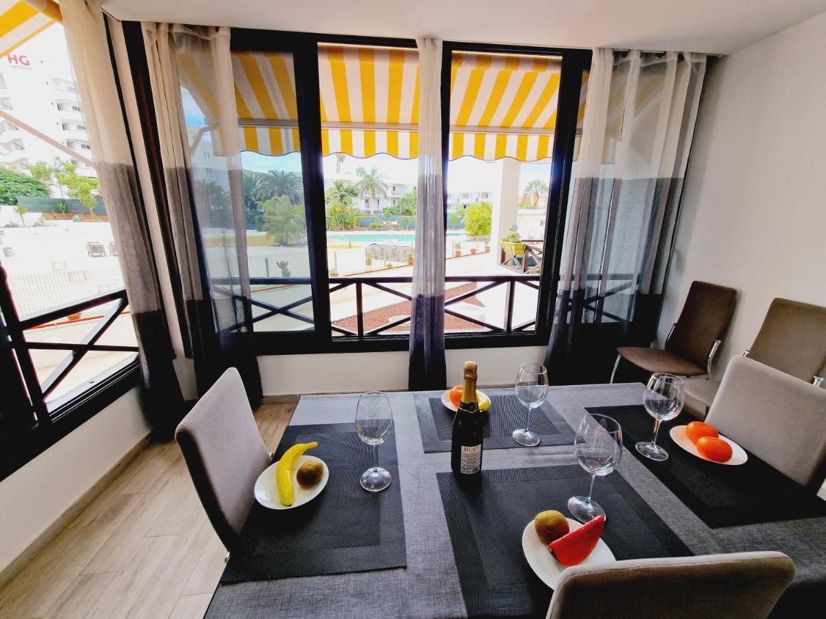 Luxury San Marino Apartment & Pool View Los Cristianos  Εξωτερικό φωτογραφία